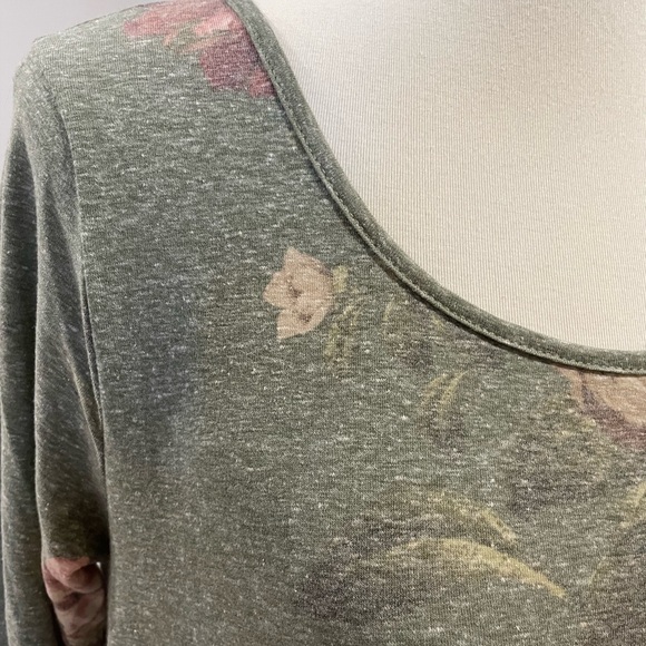 Kye Mi BabyDoll Dress - Picture 2 of 6